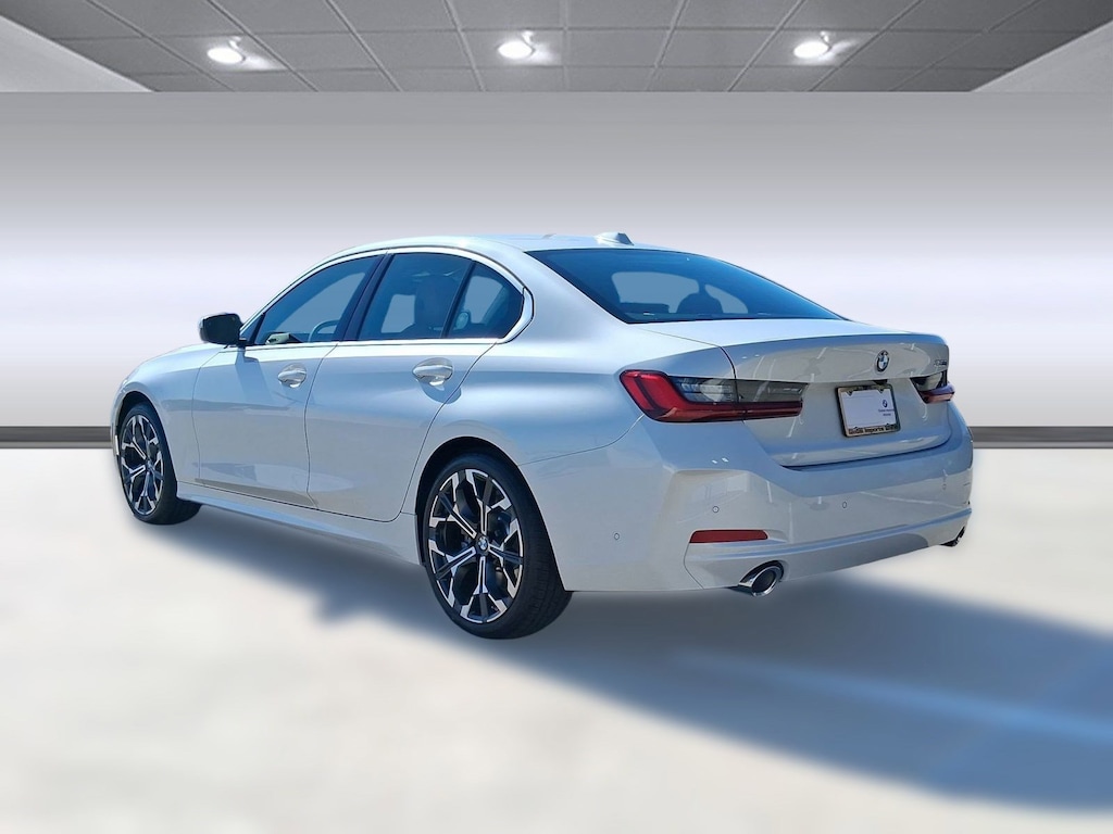 New 2026 BMW 330i NA Sedan