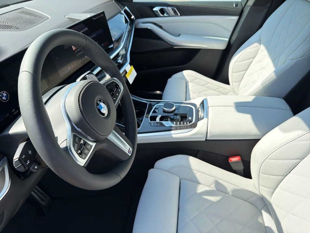 New 2026 BMW X5 xDrive40i SUV