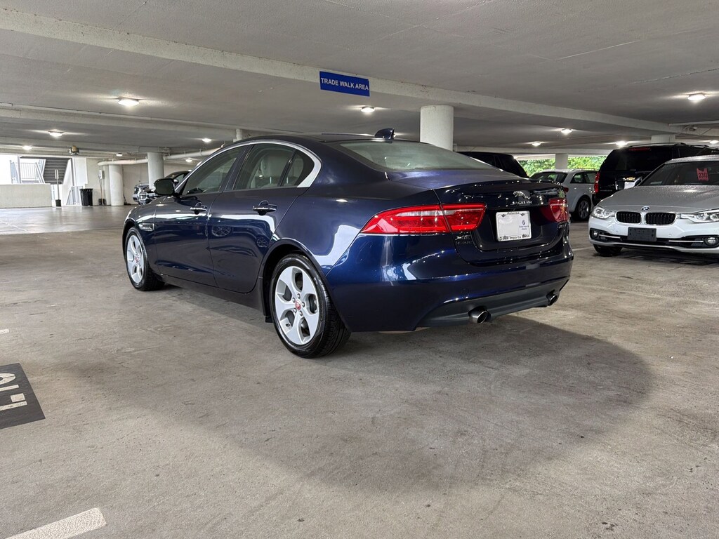 Used 2018 Jaguar XE 25t Sedan