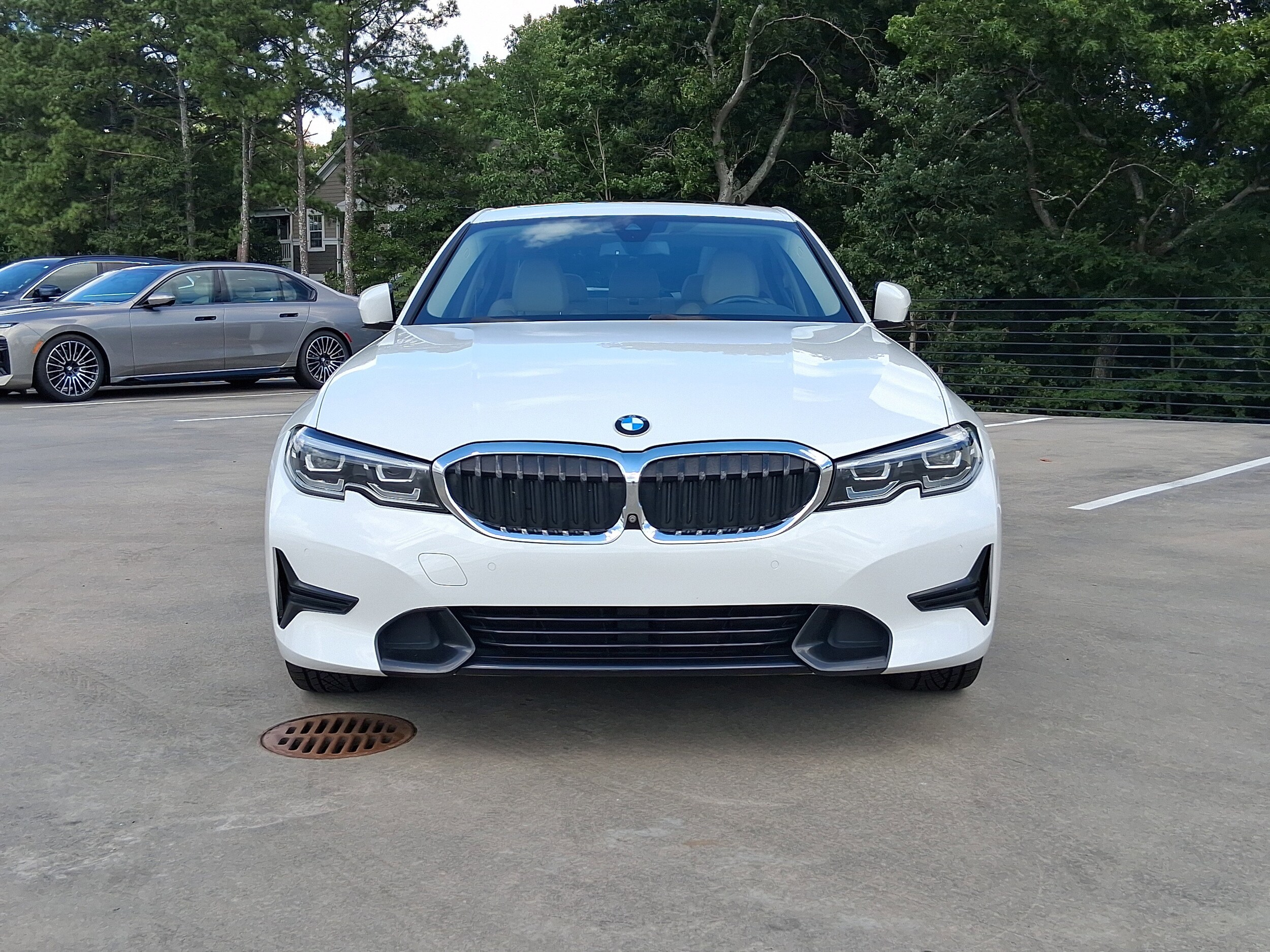 2019 Bmw 330i photo 2