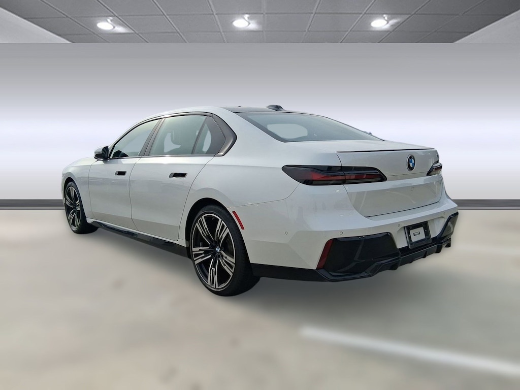 Certified 2023 BMW 740i Sedan