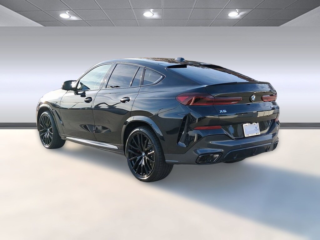 New 2026 BMW X6 M60i SUV