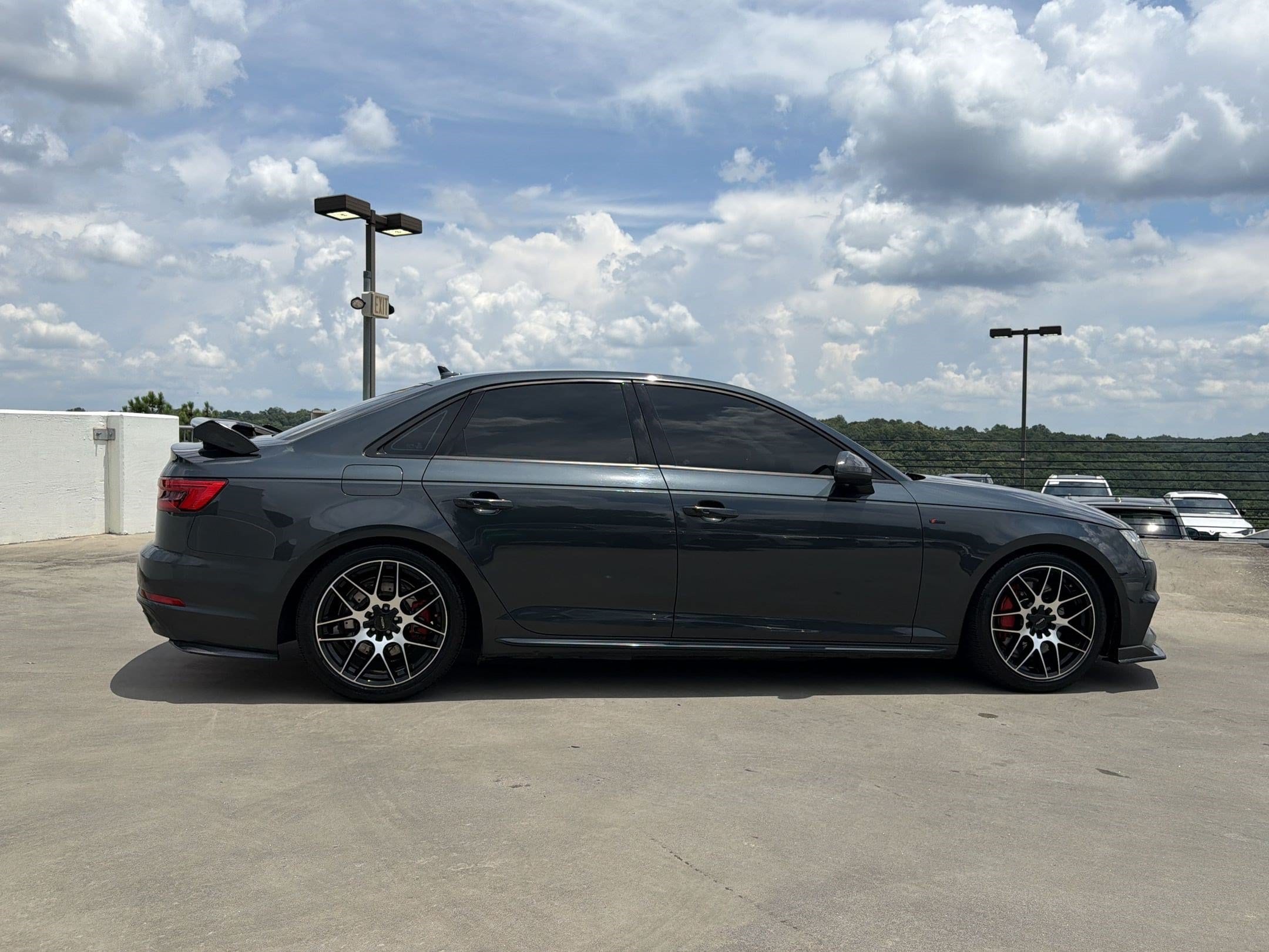 A4 2.0T Premium Sedan