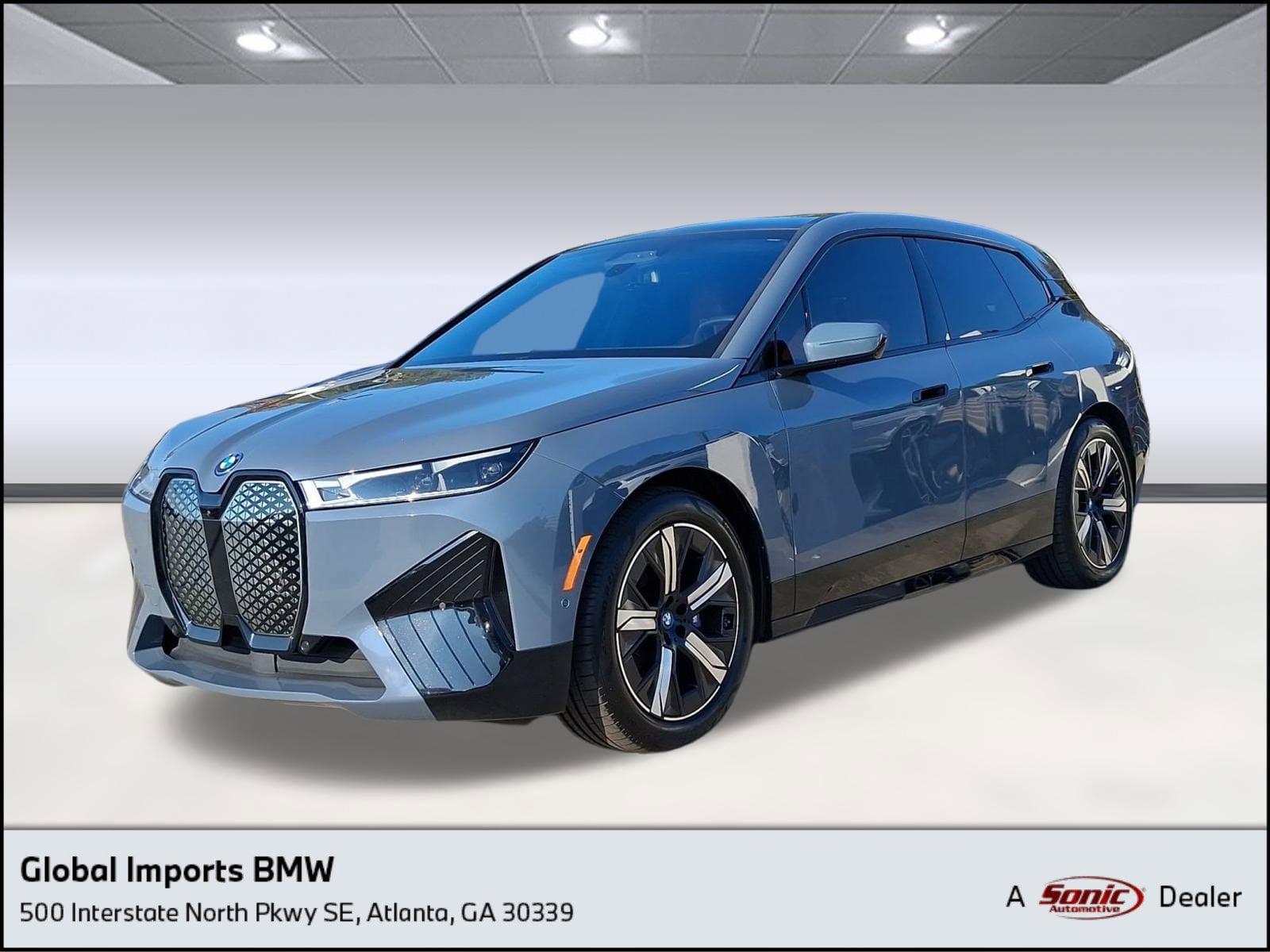 2023 BMW iX Base's photo