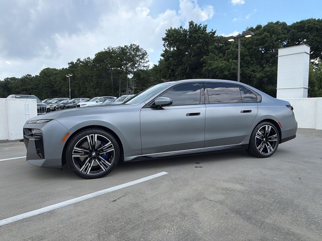 Certified 2023 BMW 760i xDrive Sedan