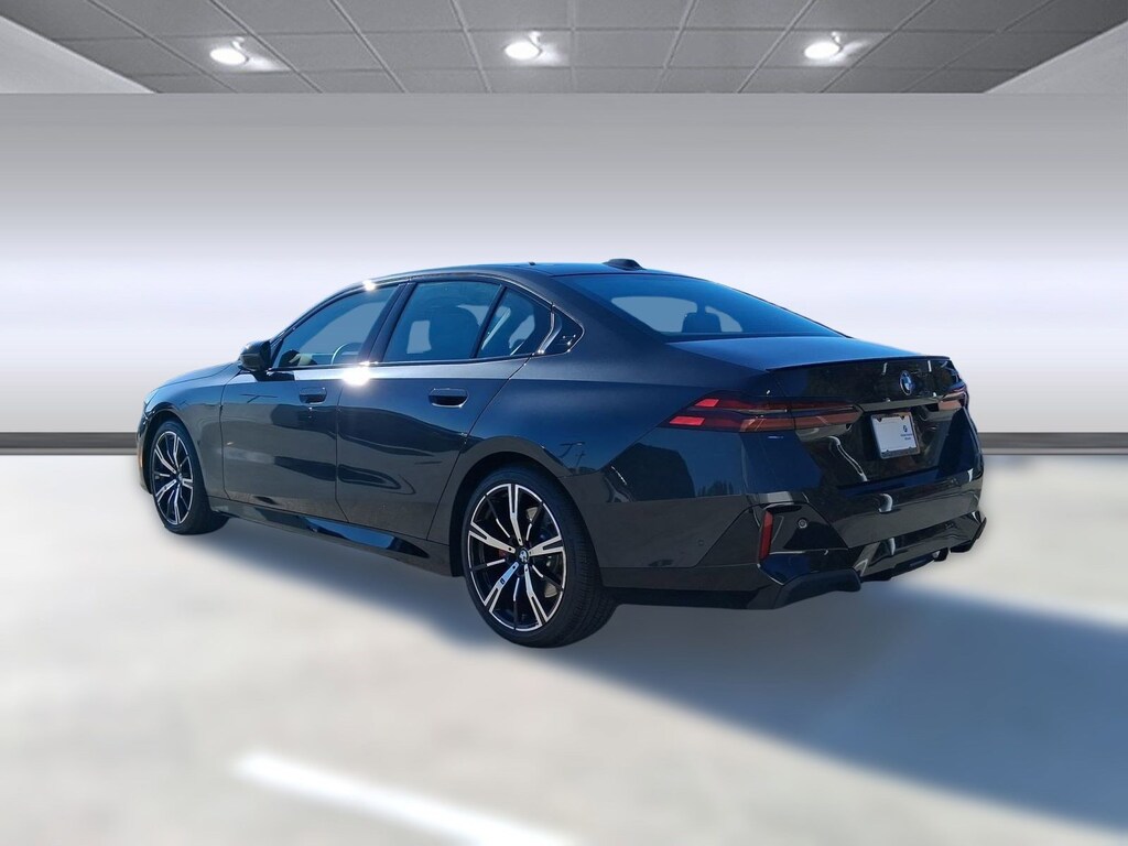 Used 2025 BMW 530i Sedan