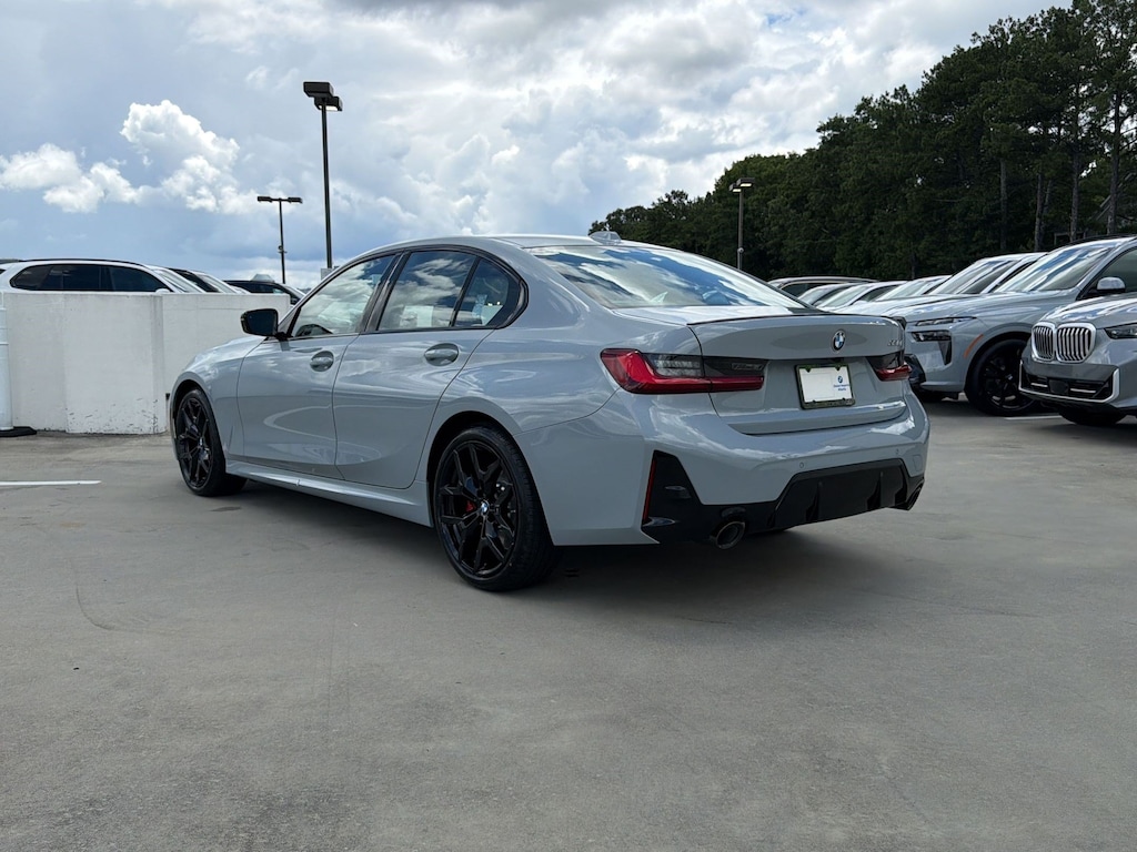 New 2026 BMW 330i Sedan