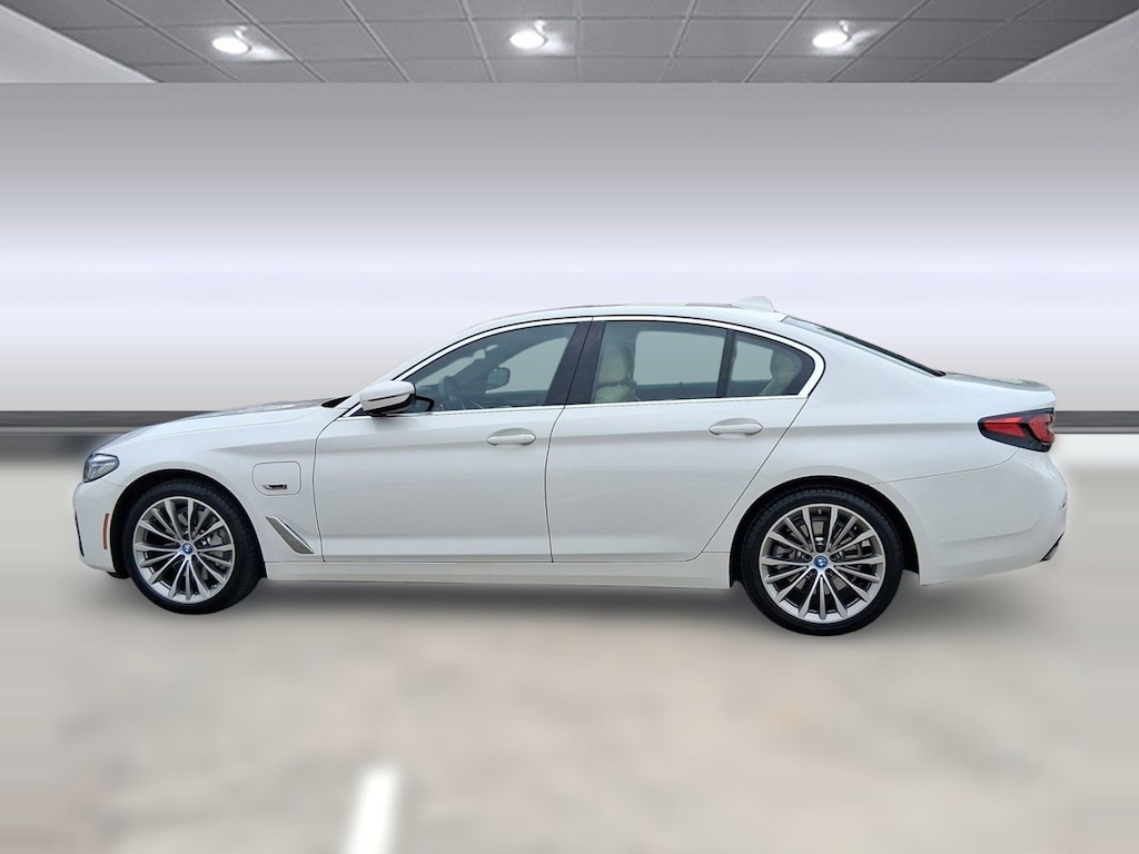 Certified 2023 BMW 530e 530e Plug-In Hybrid