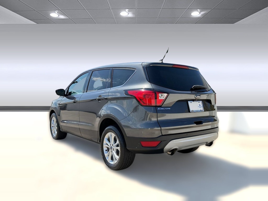 Used 2019 Ford Escape SE SUV