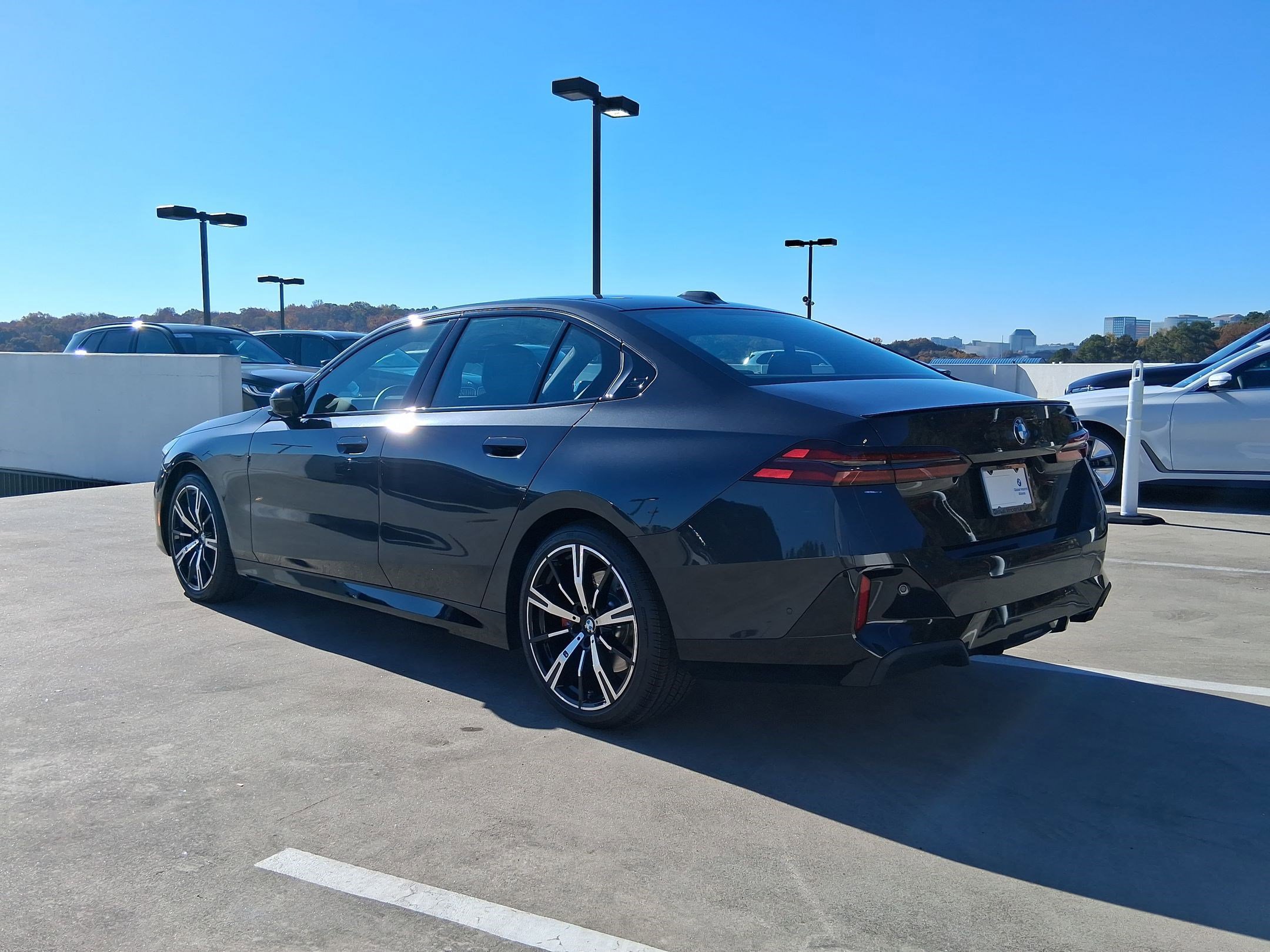 2025 Bmw 530i 5-Series photo 3