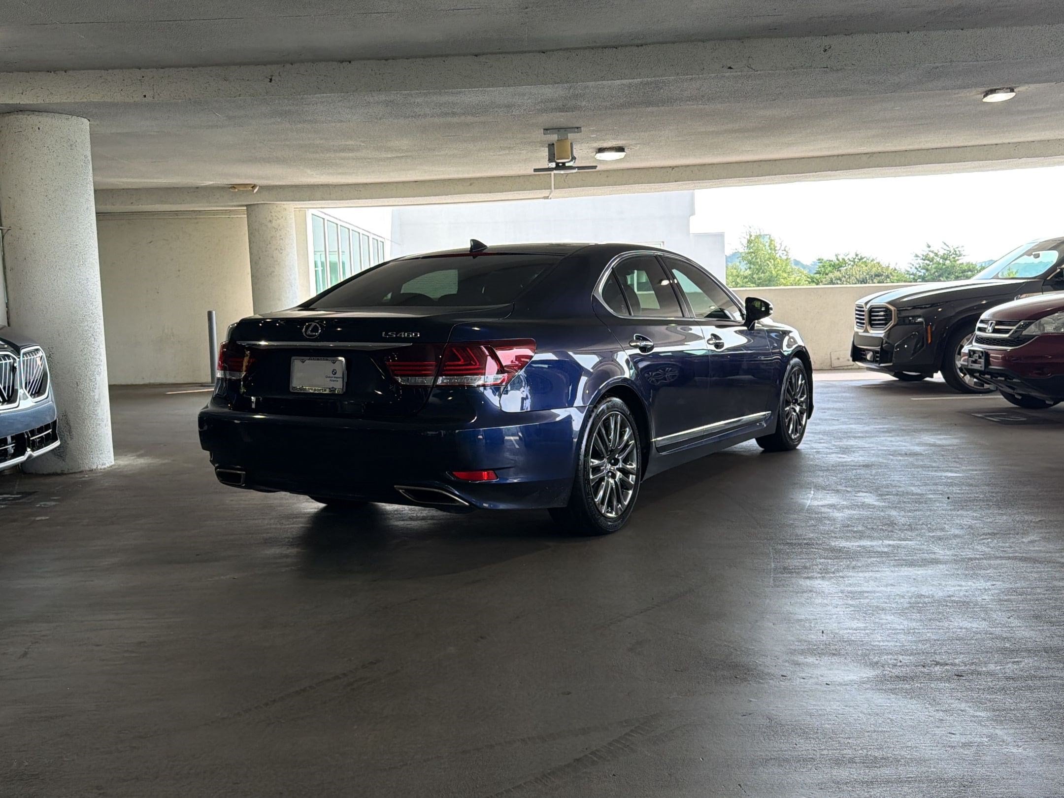 LS 460 Sedan