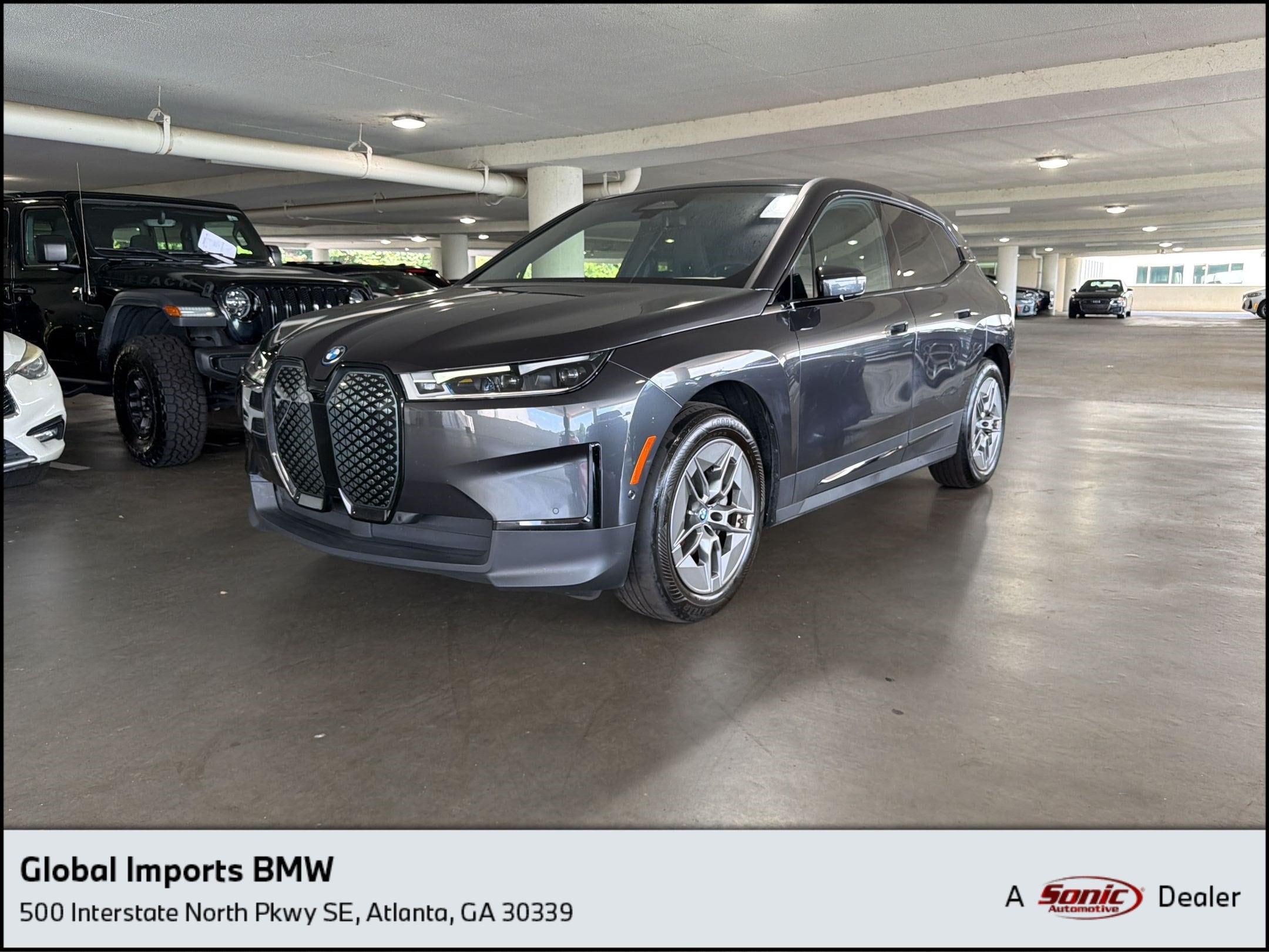 2023 BMW iX xDrive50's photo