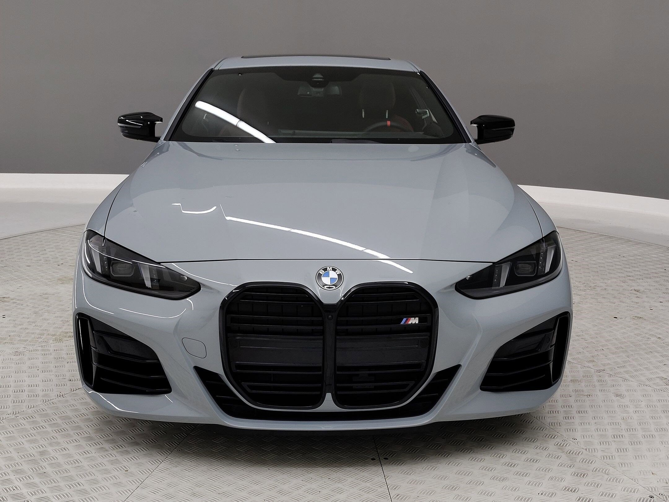 2025 Bmw M440i photo 2