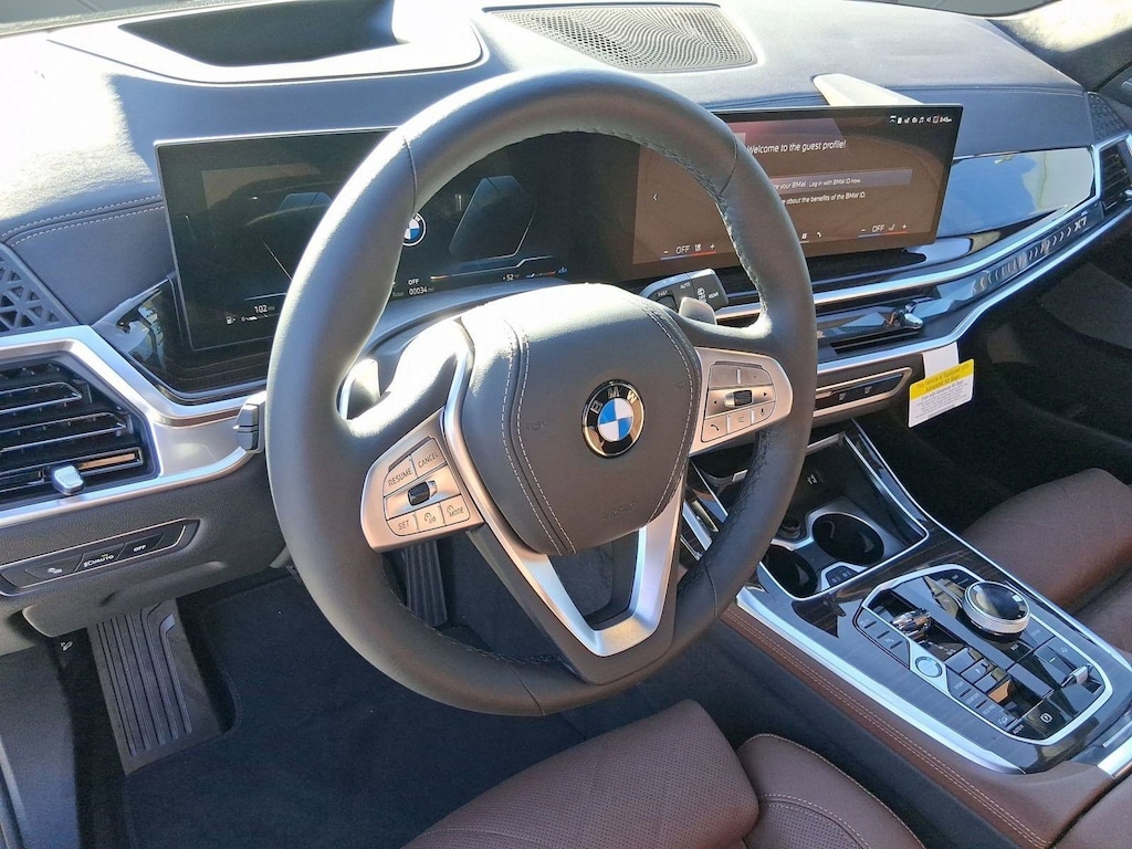 New 2026 BMW X7 xDrive40i SUV