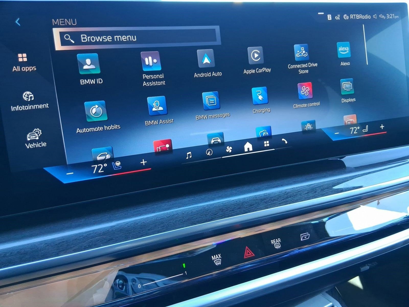 2026 BMW 7 Series 750e - Photo 23