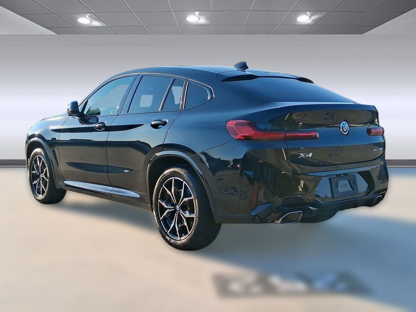 2025 Bmw X4 xDrive30i photo 3