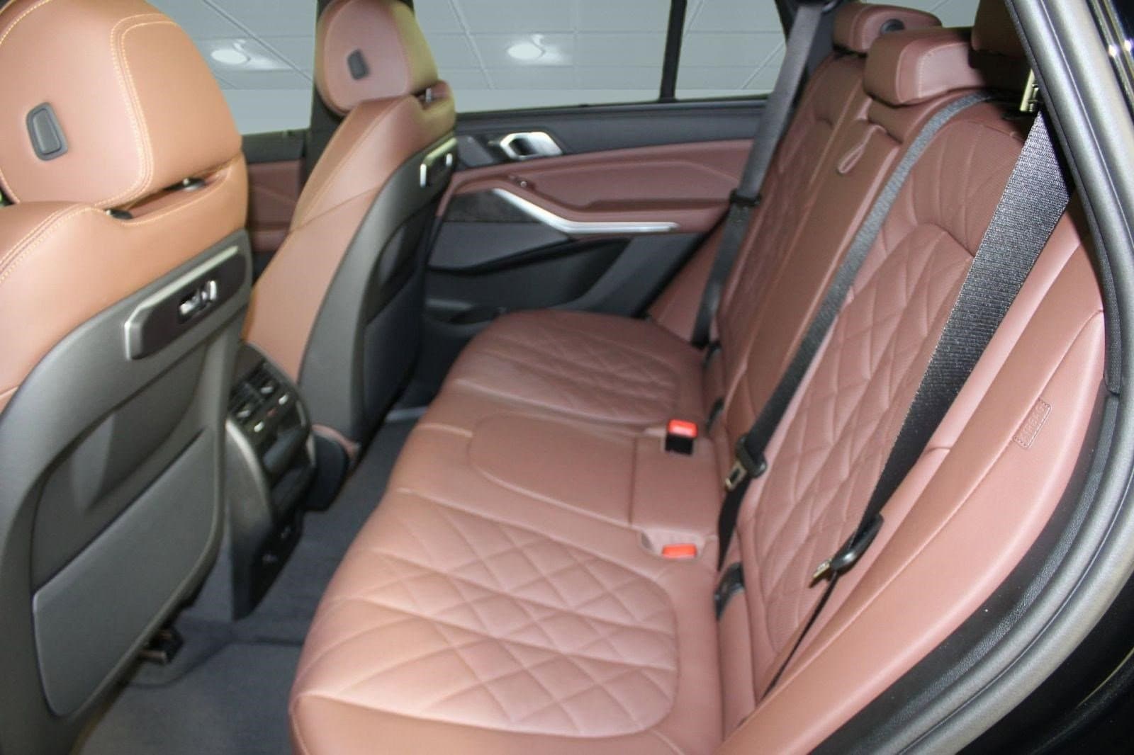 2026 BMW X5 50e - Photo 12
