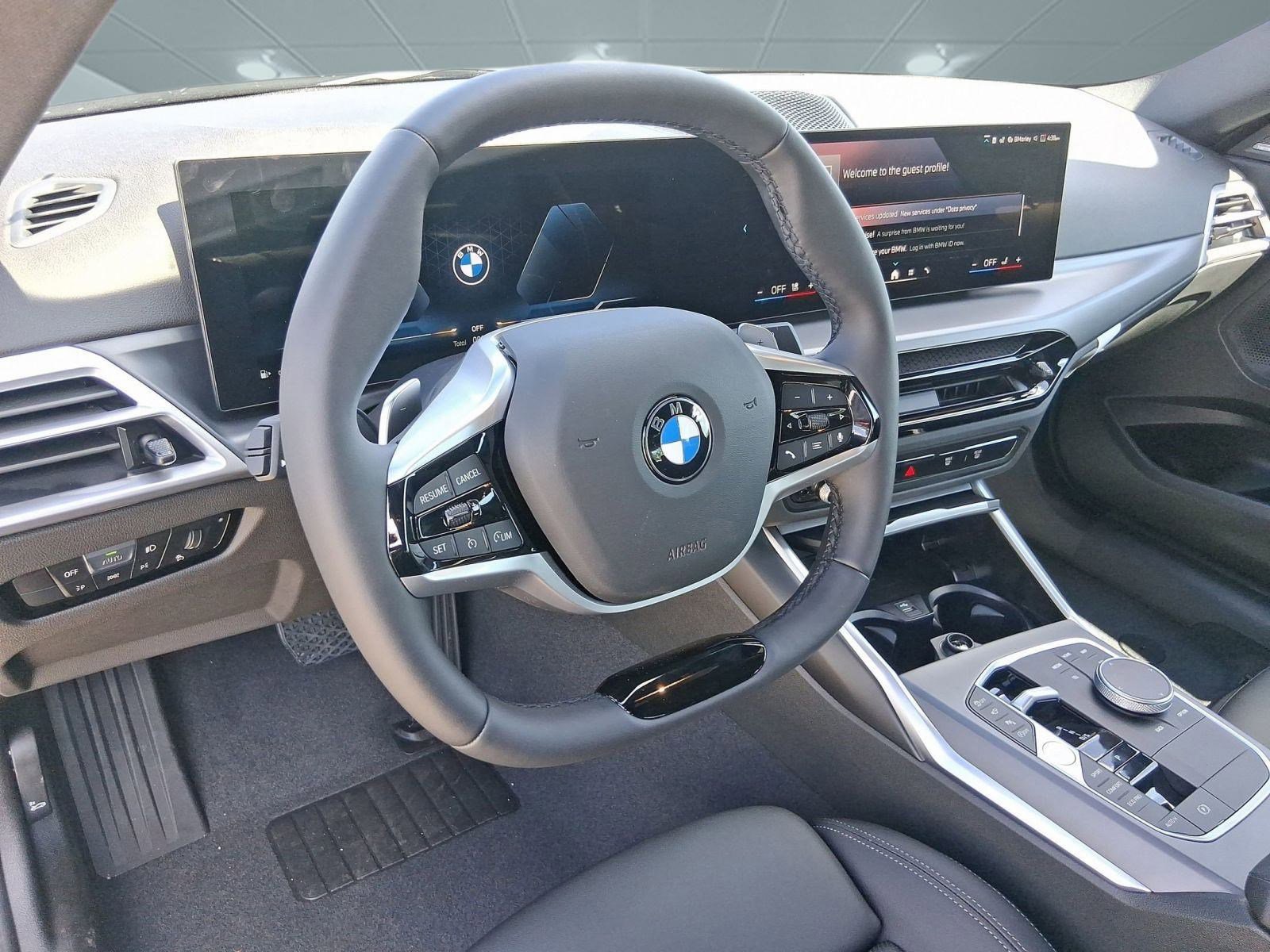 2025 Bmw 230i Coupe photo 4