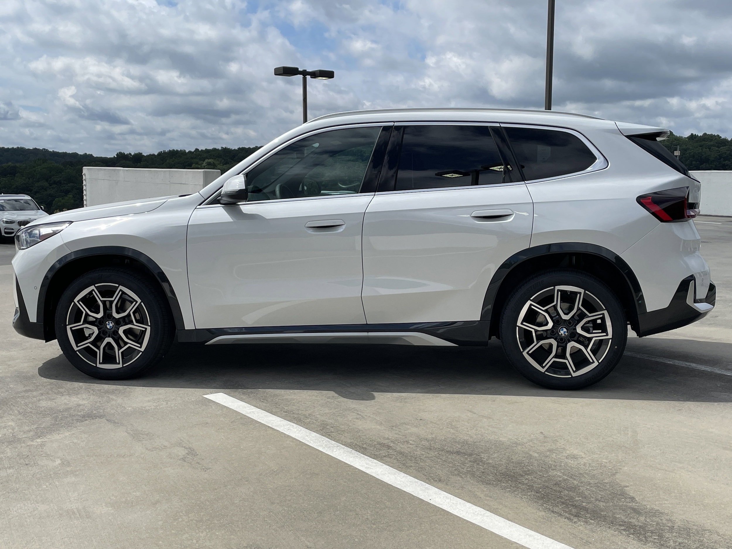 2025 Bmw X1 XDrive28i photo 4