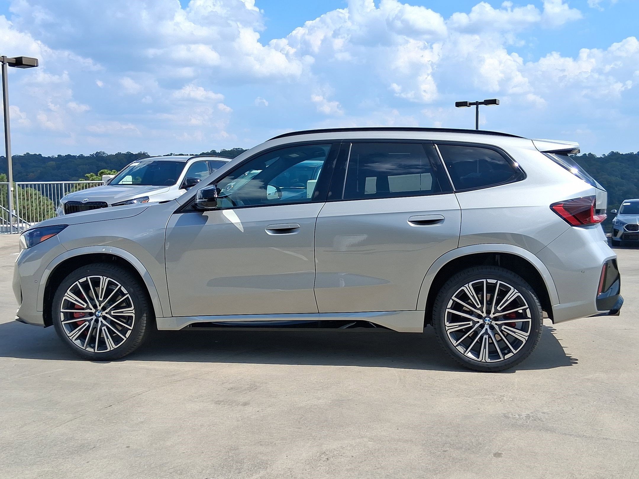 2026 Bmw X1 M35i photo 2