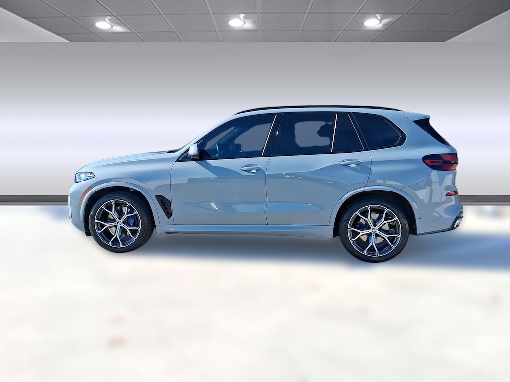 Used 2024 BMW X5 xDrive40i xDrive40i Sports Activity Vehicle