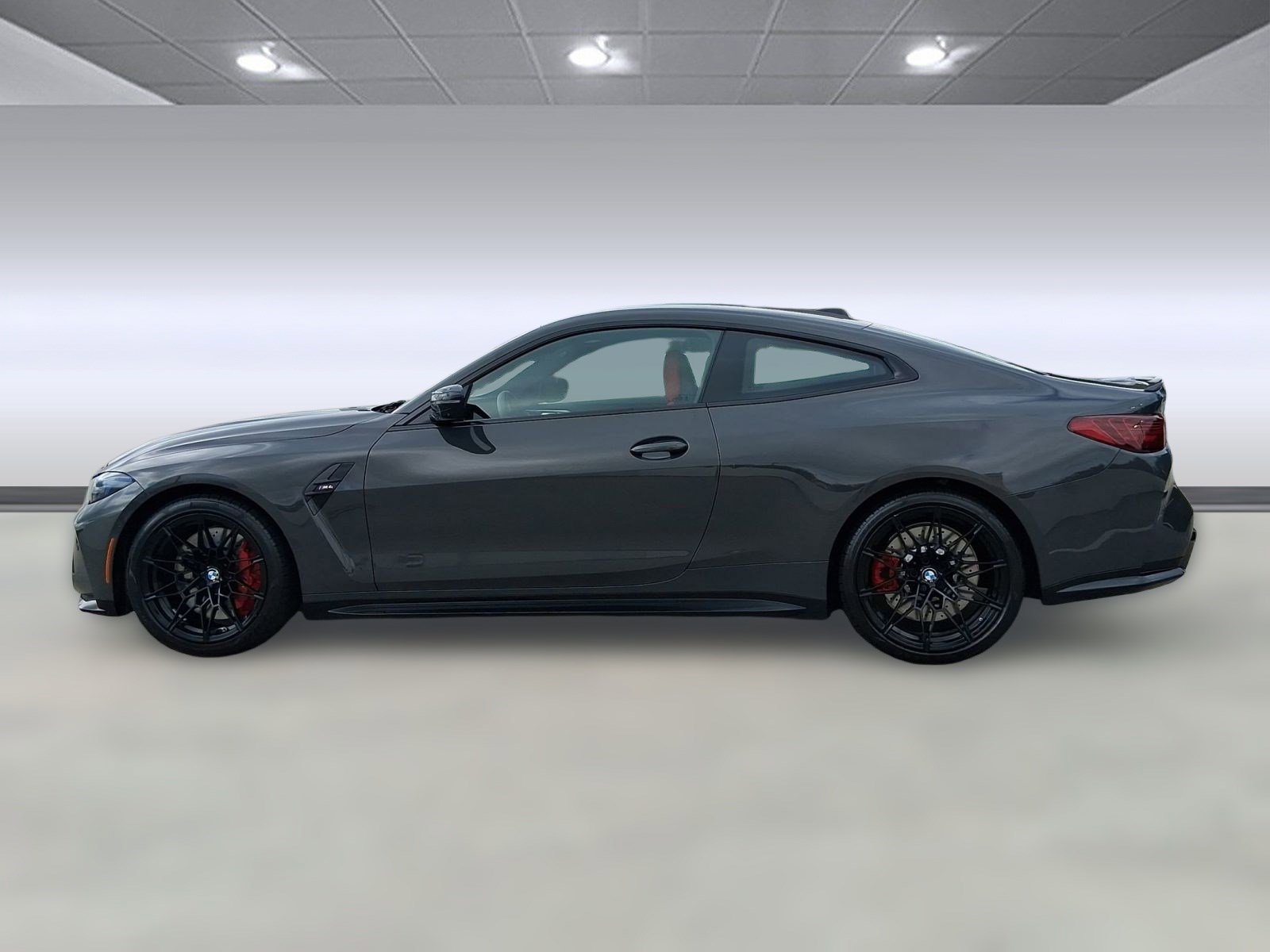 2025 Bmw M4 Coupe photo 2