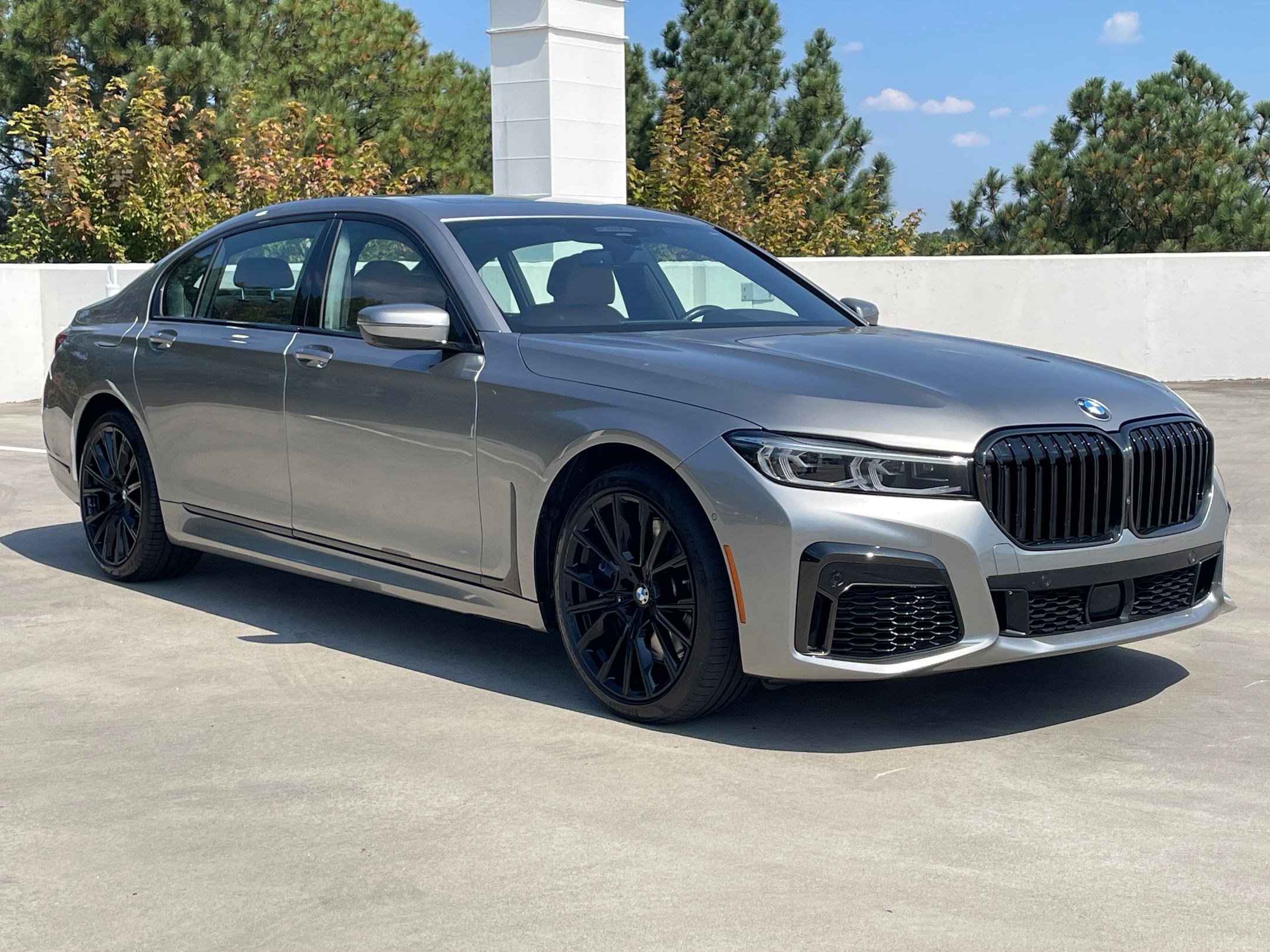 2022 Bmw 750i xDrive Sedan photo 3