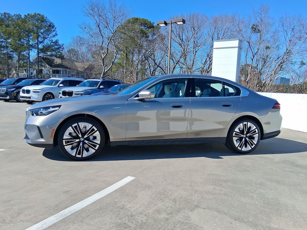 Used 2026 BMW 530i Sedan