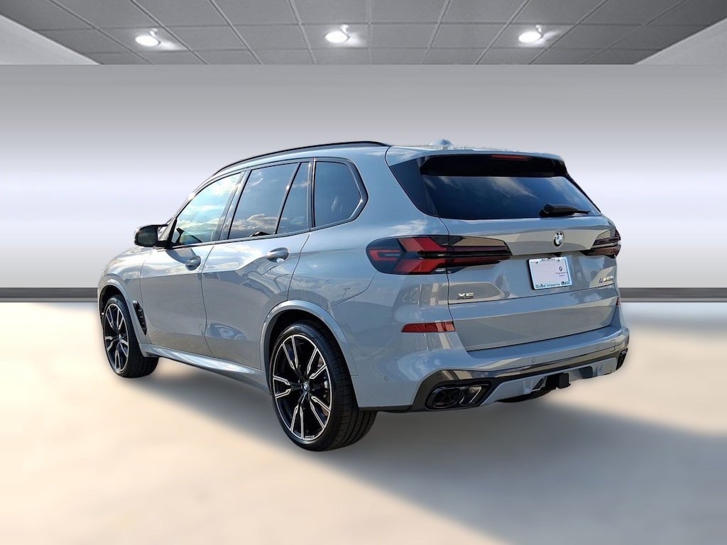 New 2026 BMW X5 M60i SUV