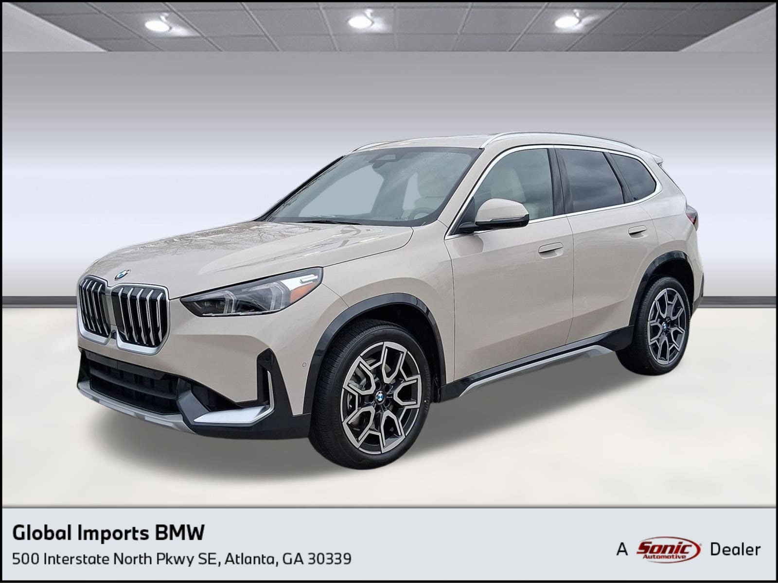 2026 BMW X1 28i's photo