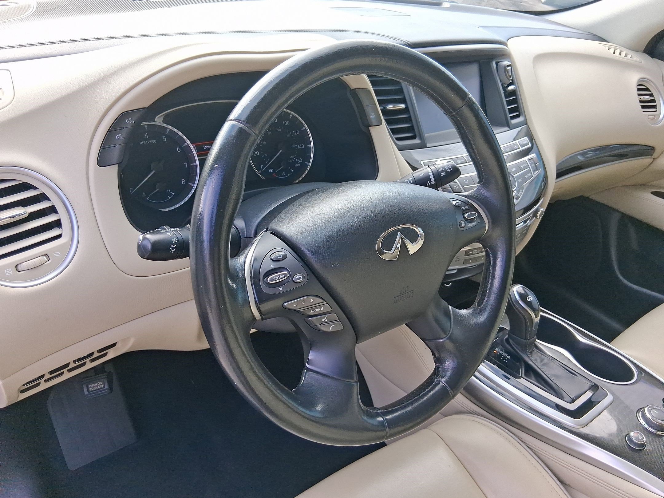 2019 Infiniti QX60 Pure photo 4