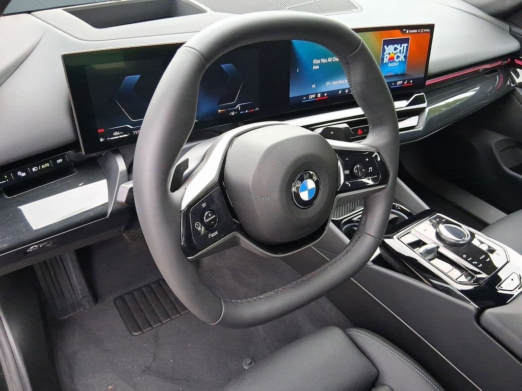 Used 2025 BMW 530i  Sedan