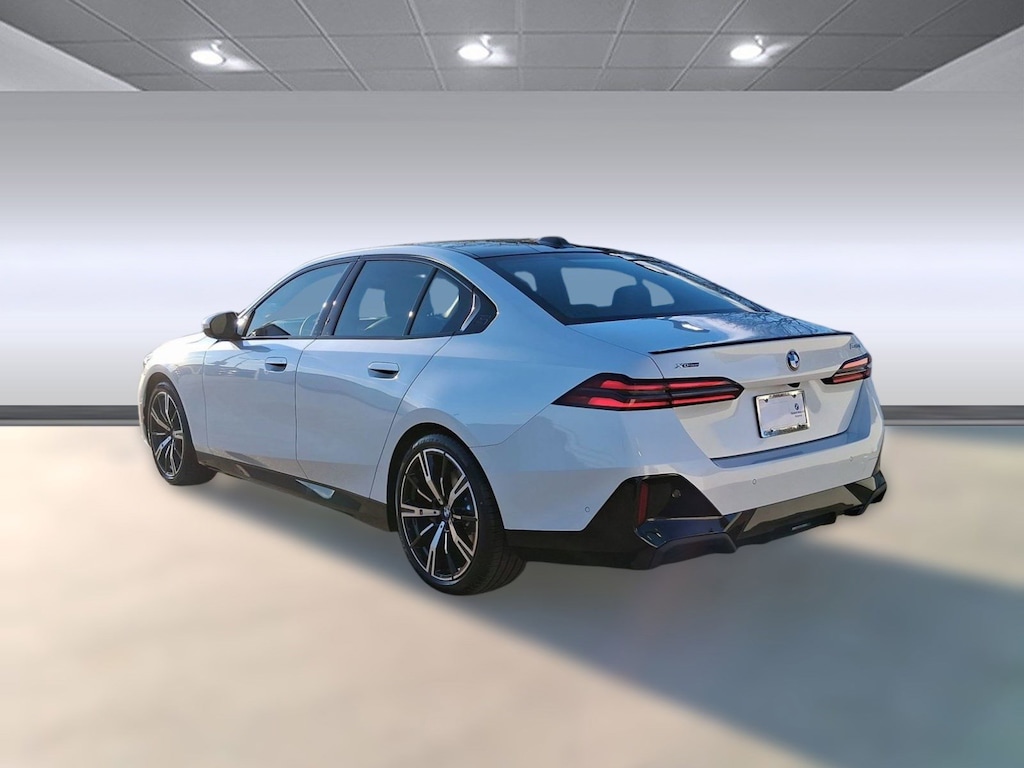 New 2026 BMW 540i xDrive Sedan