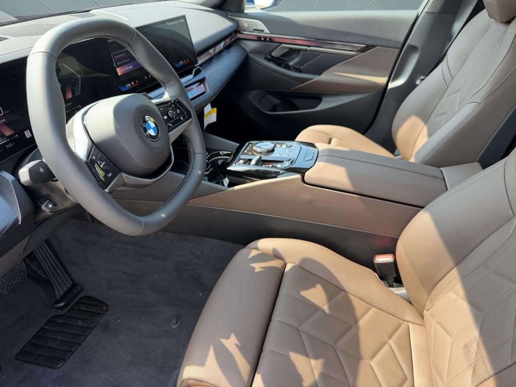 New 2027 BMW 530i Sedan
