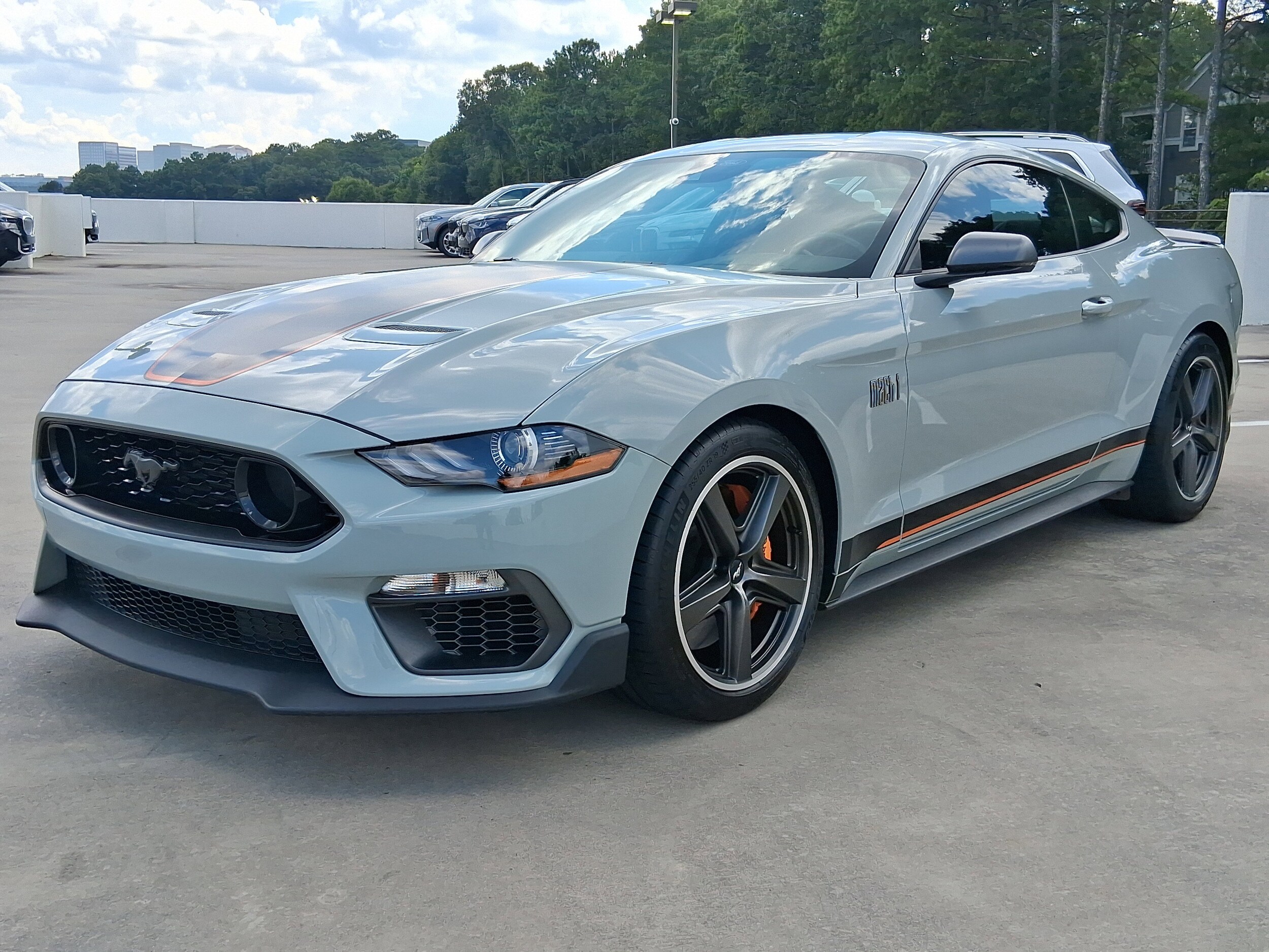 2023 Ford Mustang Mach 1 photo 3