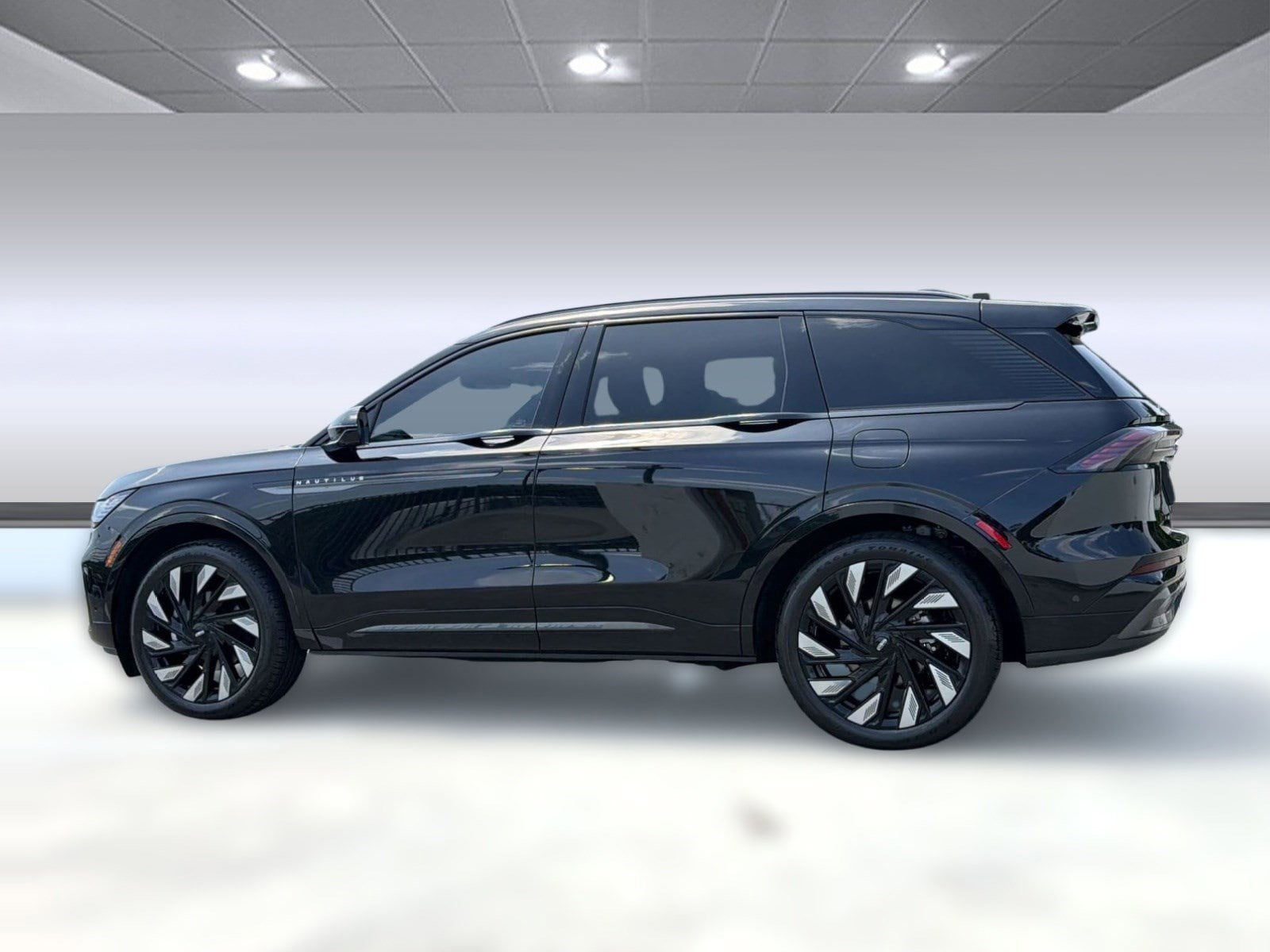 Nautilus Reserve SUV