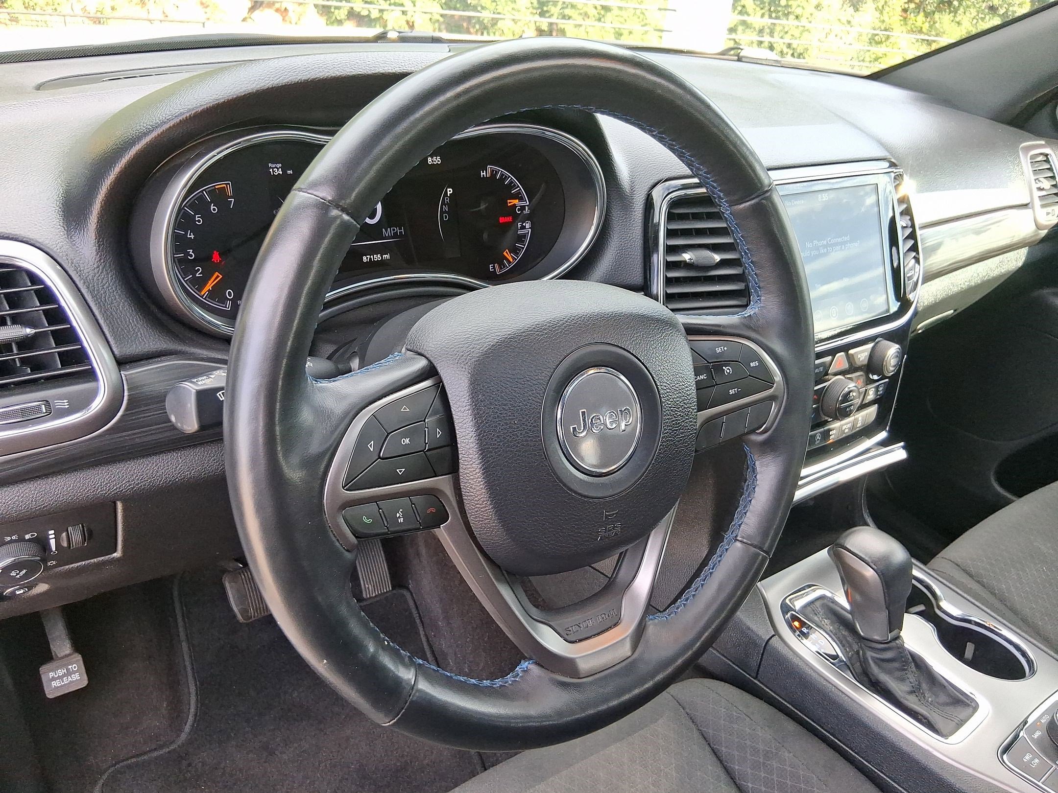 2019 Jeep Grand Cherokee Laredo photo 4