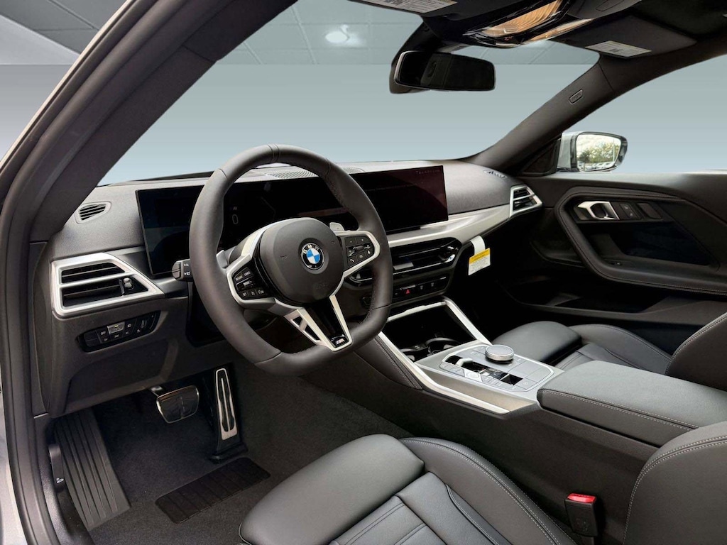 New 2025 BMW 230i Coupe