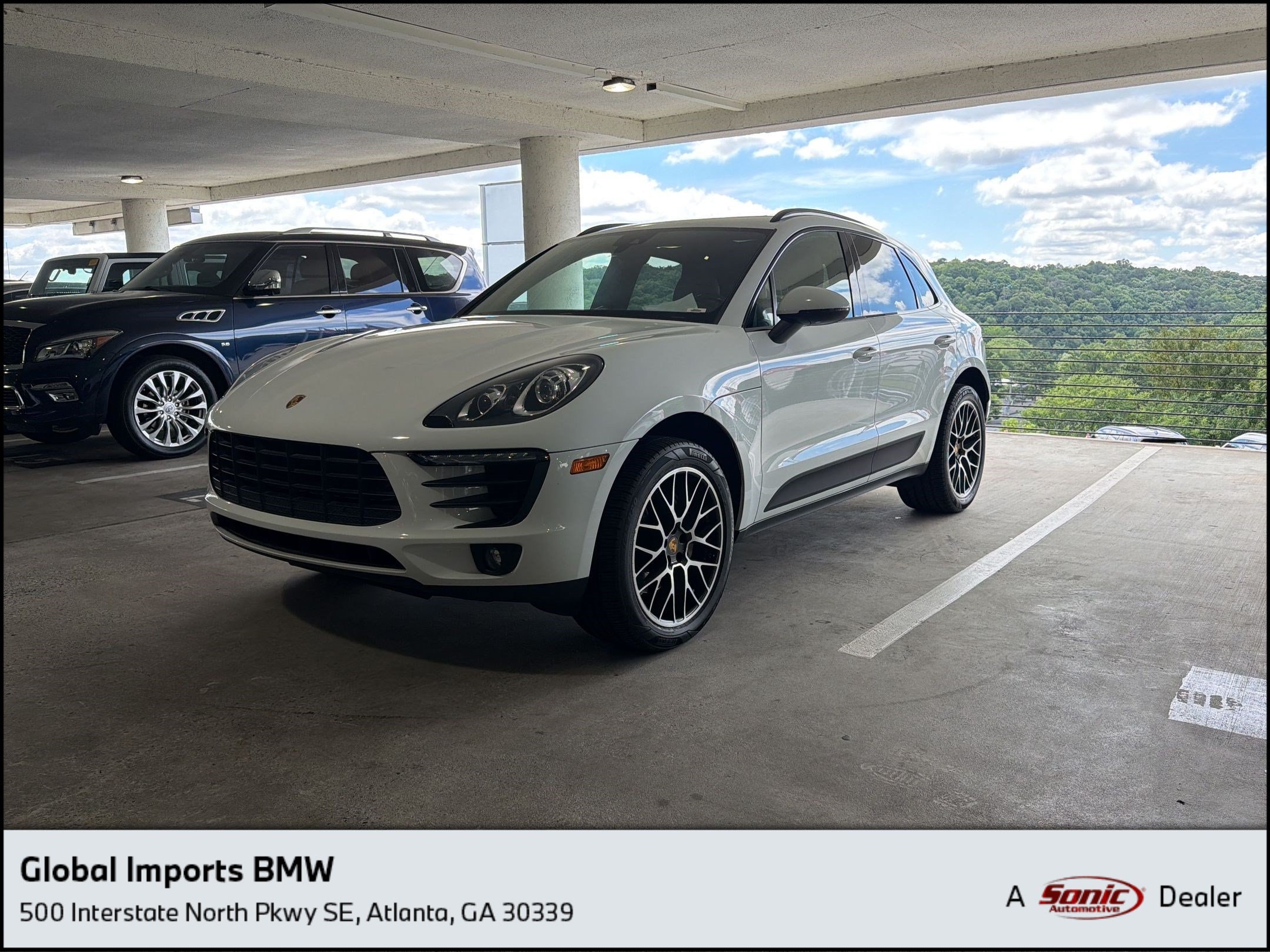 Macan S SUV