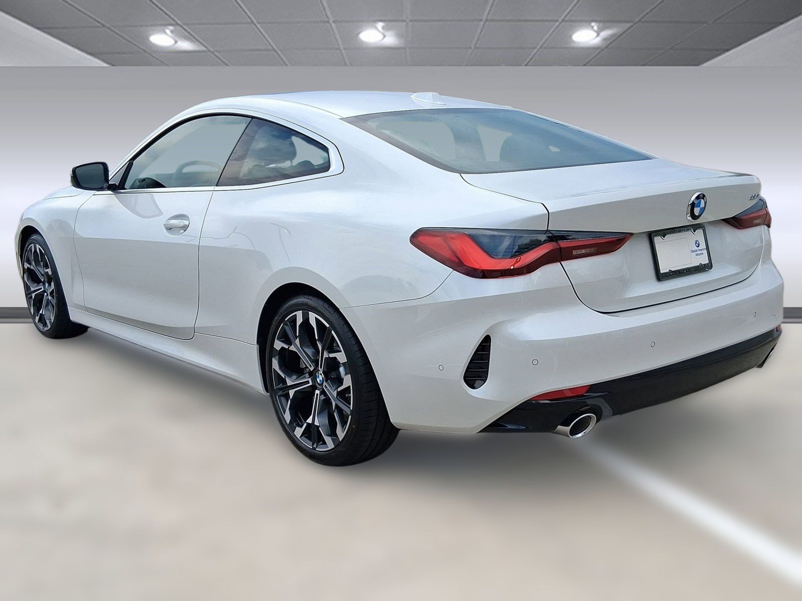2026 Bmw 430i Coupe photo 3