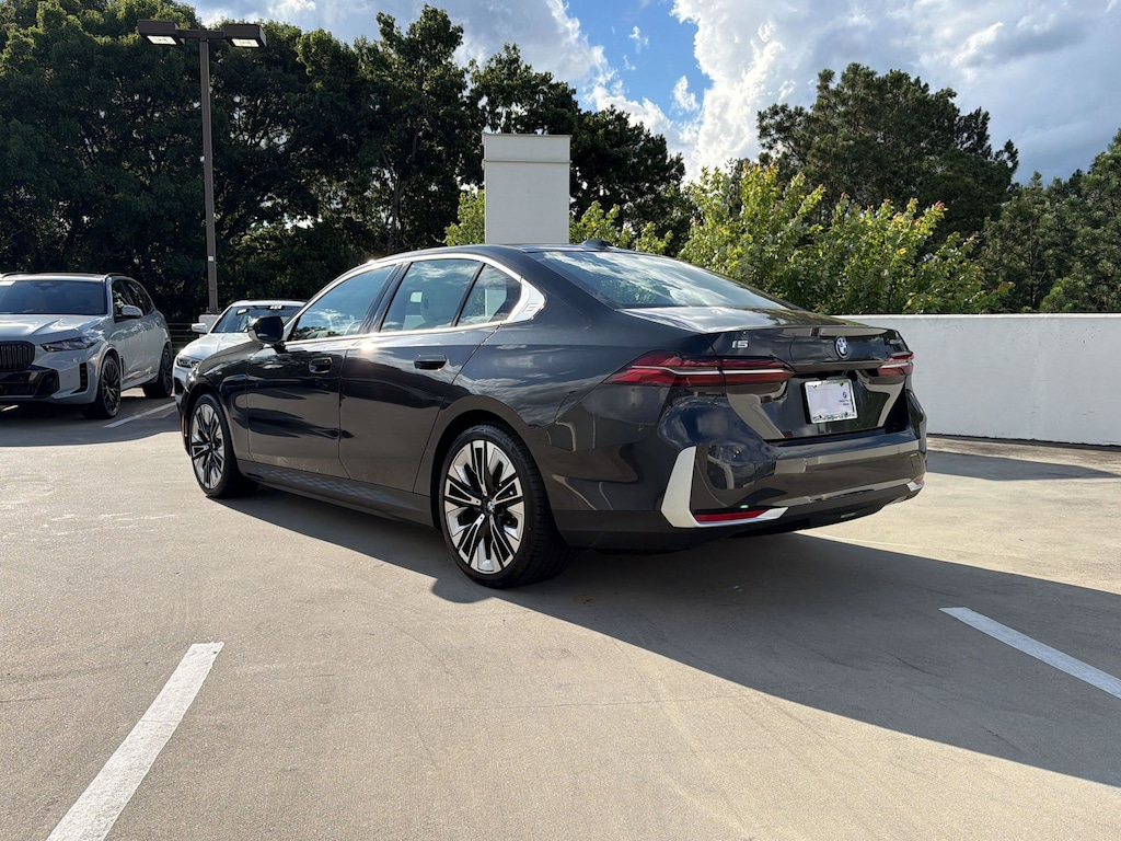 New 2027 BMW i5 eDrive40 Sedan