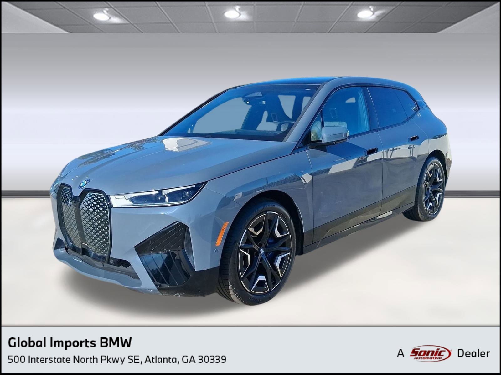 2022 BMW iX Base's photo