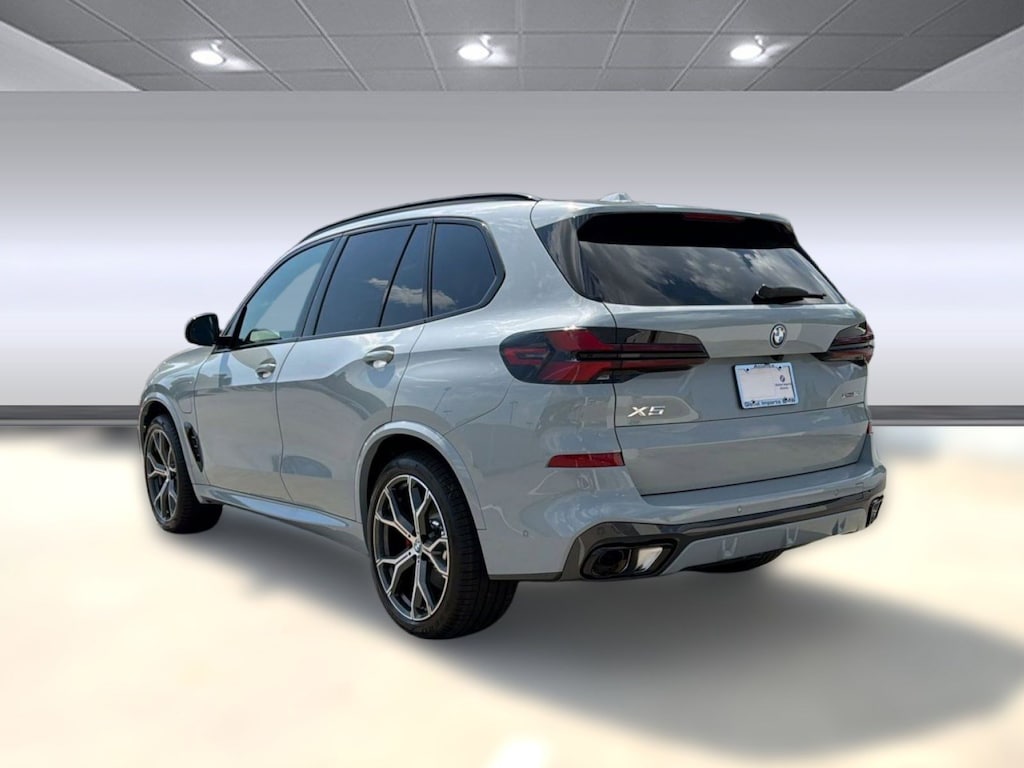 New 2026 BMW X5 PHEV xDrive50e SUV