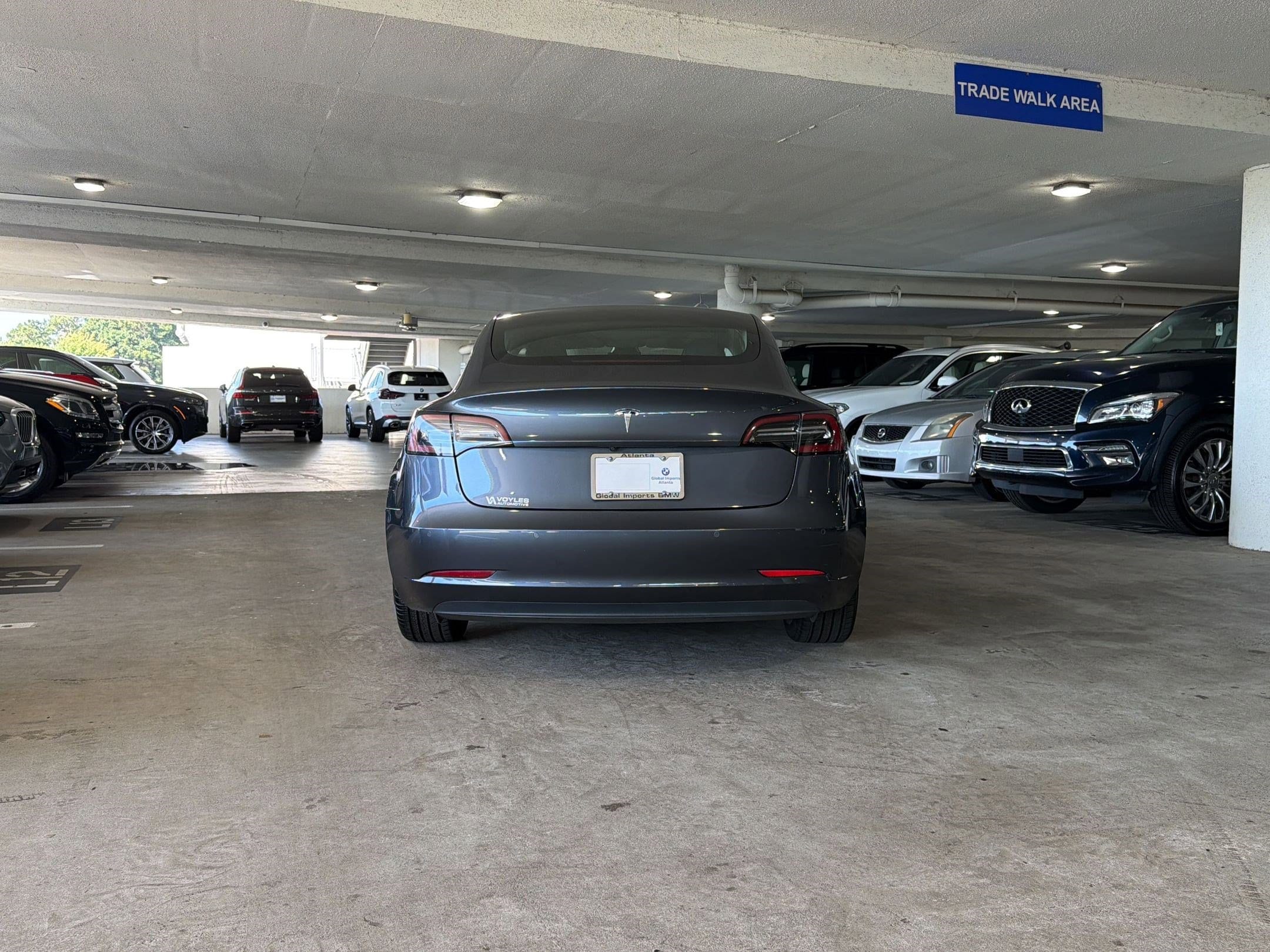 Model 3 Long Range Sedan