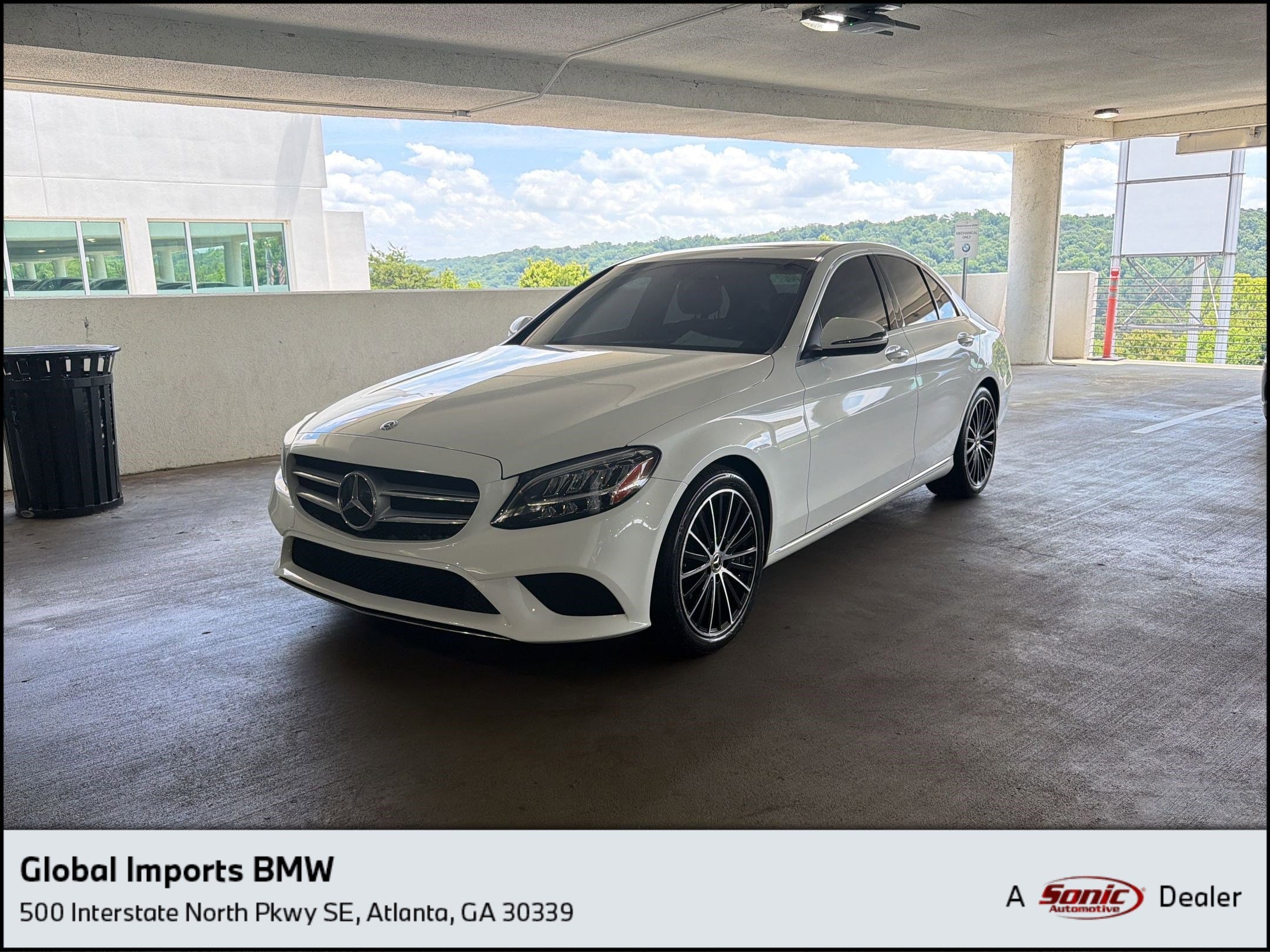 2021 Mercedes-Benz C-Class C300's photo