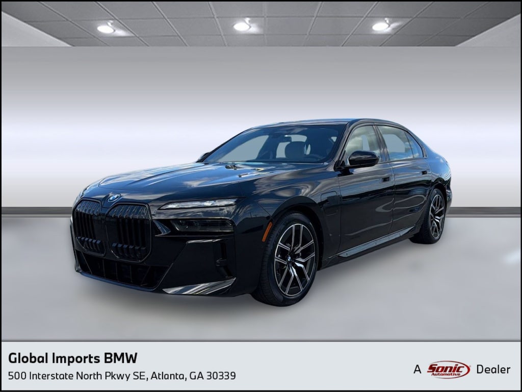 New 2026 BMW 750e xDrive Sedan