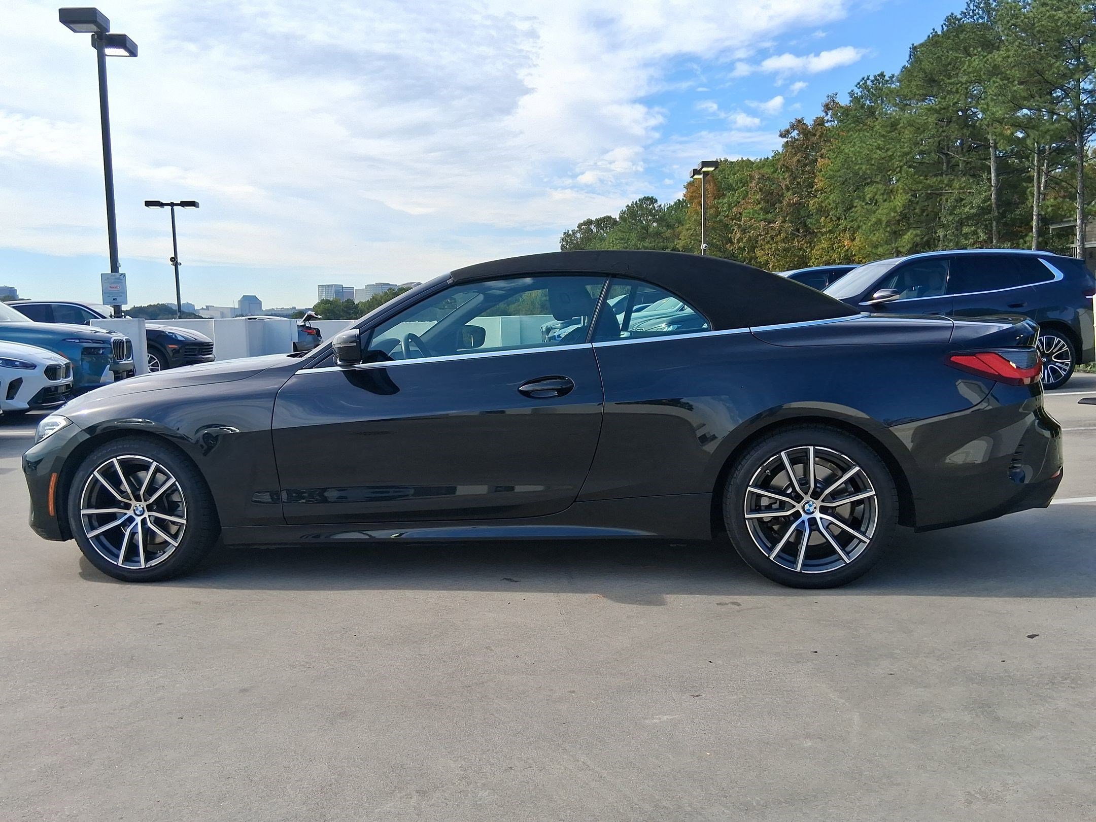 2023 Bmw 430i Convertible photo 2