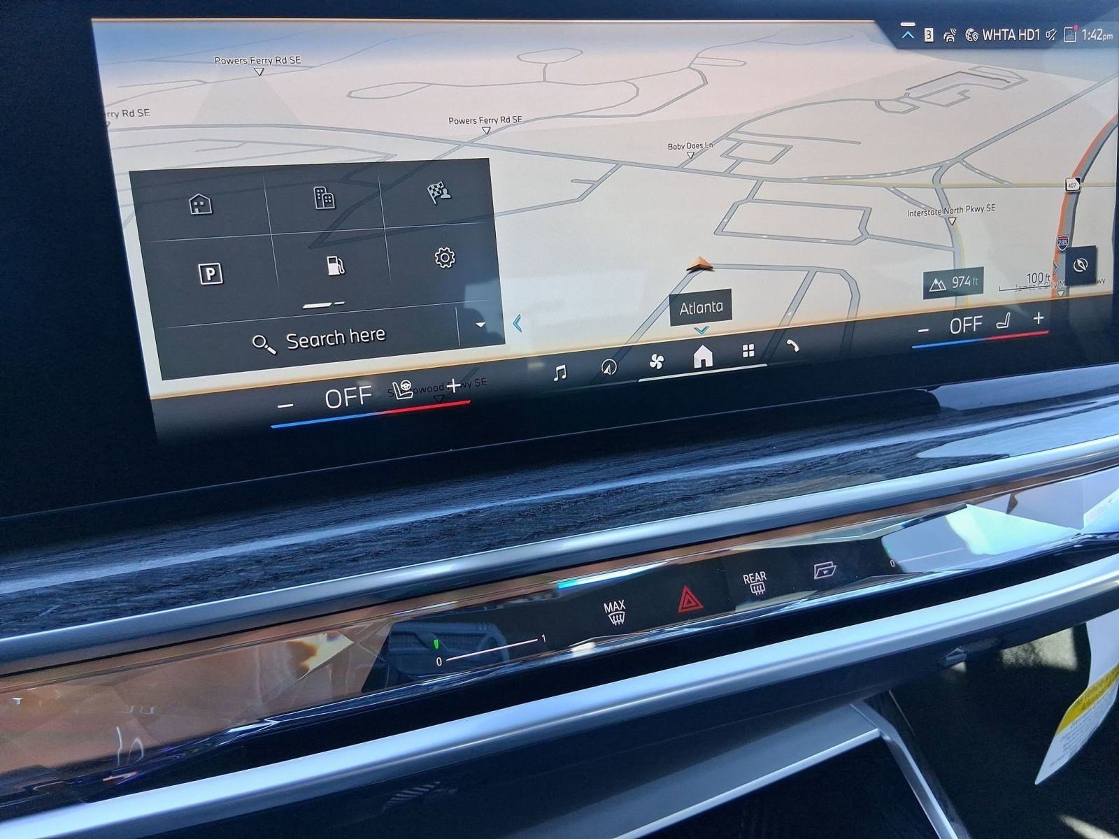 2026 BMW 7 Series 750e - Photo 24
