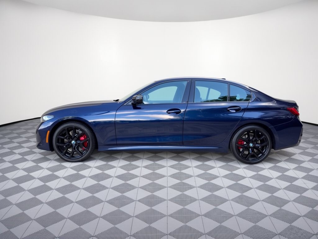 New 2026 BMW 330i xDrive Sedan