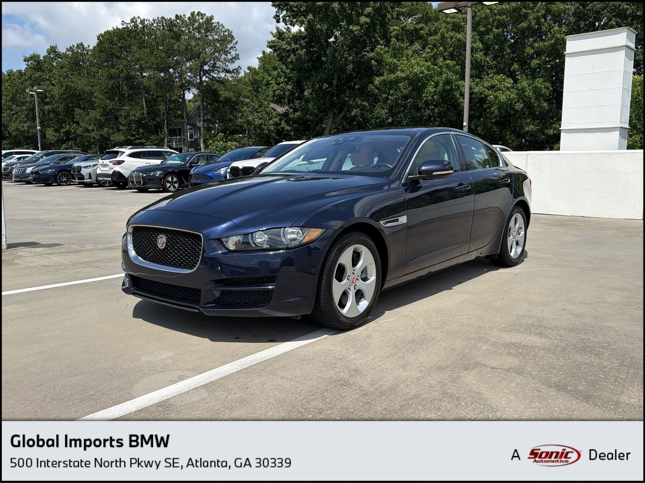 XE 25t Sedan